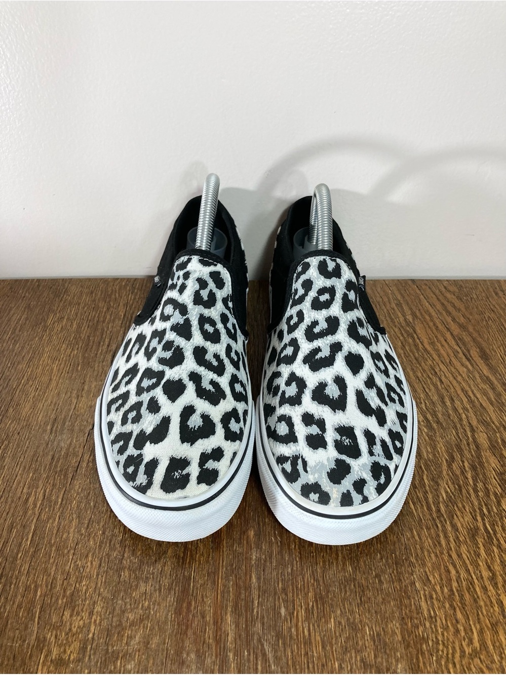 Vans Asher Classic Slip On Sneaker Women’s Size 9 Leopard/Black - Picture 3 of 8